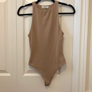 Babaton 90s Contour Bodysuit in the colour Clay.